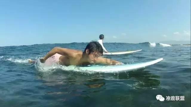 照顾可爱小公主