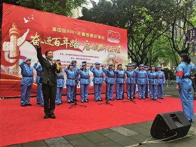 华野特纵坦克驰援碾庄，谎称是邱清泉部援军，令黄百韬部队空欢喜
