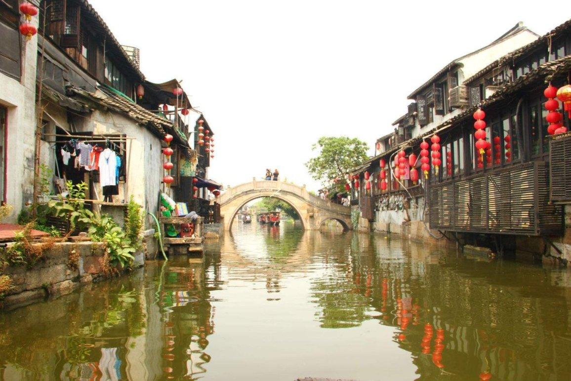 甘肃能化：公司海石湾煤矿地面抽采煤层气氦气分离中试项目目前已进入试运转阶段